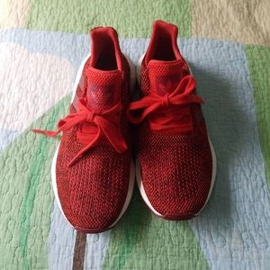 Red adidas 4.5y